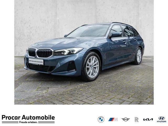 BMW 318 i Komfortzugang Driving Assistant Sportsitz Geschw 2025 Benzine