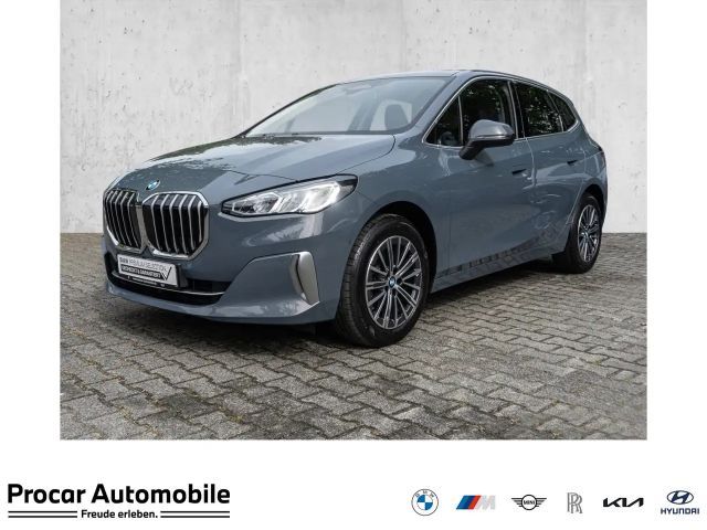 BMW 218 i Active Tourer * Luxury Line + Rückfahrkamera + A 2023 Benzine