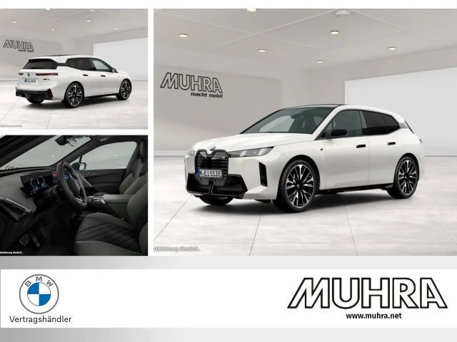 BMW iX M70 xDrive 23" Pano Sky DA/PA Prof. AHK 2025 Elektrisch