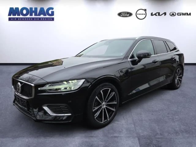 Volvo V60 T6 Core Plug-In Hybrid AWD mit  Kamera,Navi,Sitzhe 2022 Hybride / Benzine