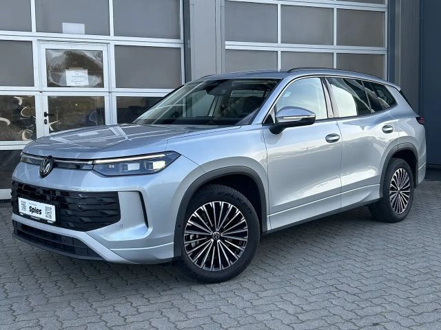 Volkswagen Tayron 1.5 eTSI Life AHK Shz Matrix Navi 7-Sitze 2025 Benzine