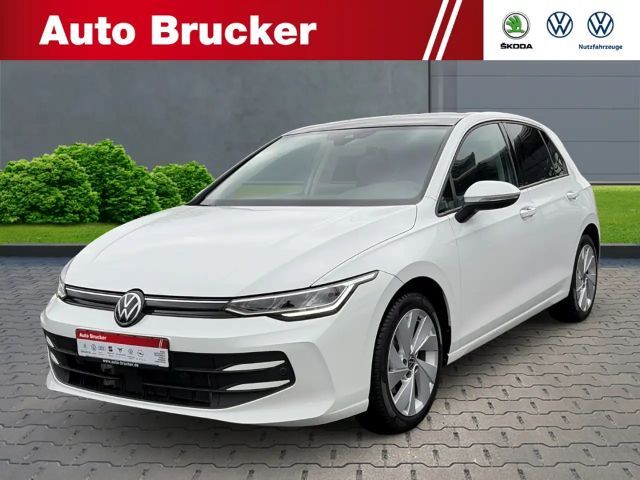 Volkswagen Golf VIII 1.5 TSI Life PANO+LED+NAVI+SHZ+3-Zonen-Klimaa 2024 Benzine