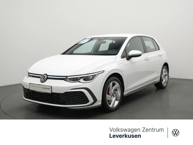 Volkswagen Golf VIII GTE DSG PDC CARPLAY AHK NAVI HUD VIRT 2021 Benzine