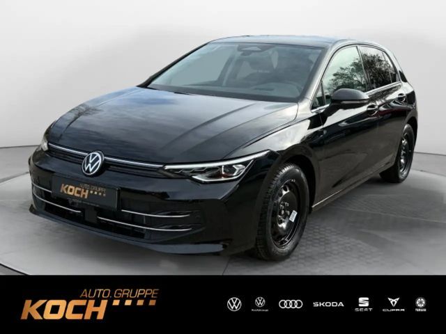 Volkswagen Golf 1,5 eTSI Style DSG AHK Navi LED 2026 Benzine