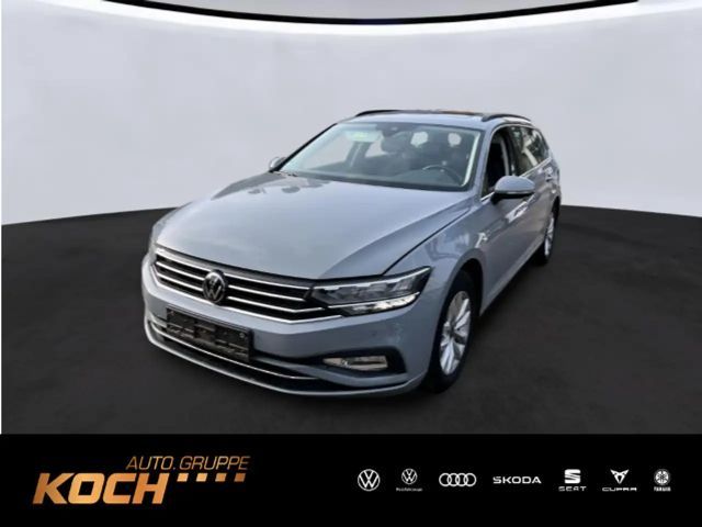 Volkswagen Passat Variant 2,0TDI DSG Pano AHK LED Navi Kame 2022 Diesel