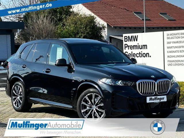 BMW X5 x40i M Sport Sky Standh.KomfS+Bel.HUD ACC AHK 2025 Benzine
