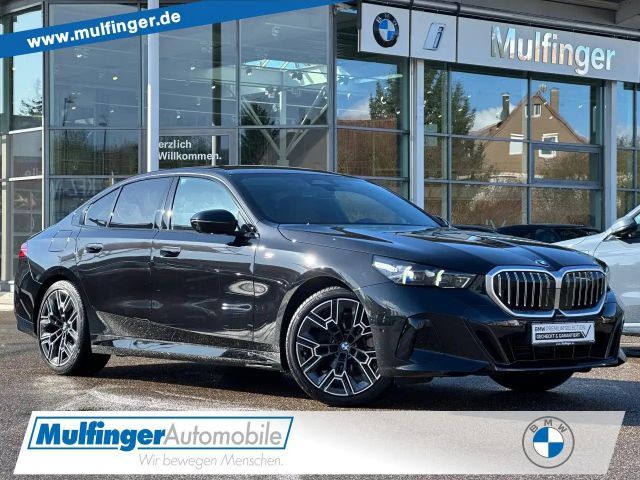 BMW 520 d xDr.M Sport Standh.AHK SurView Sitzbel.20" 2025 Diesel