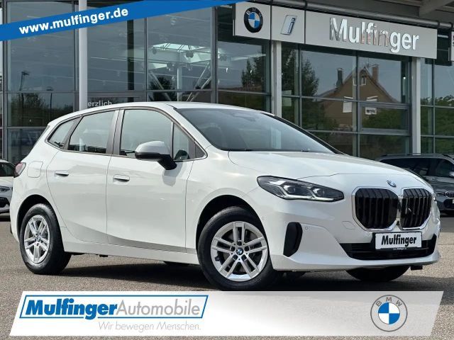 BMW 220 i AT. HUD ACC SuView Ad-LED KomfZug Sitzh.DAB 2023 Benzine