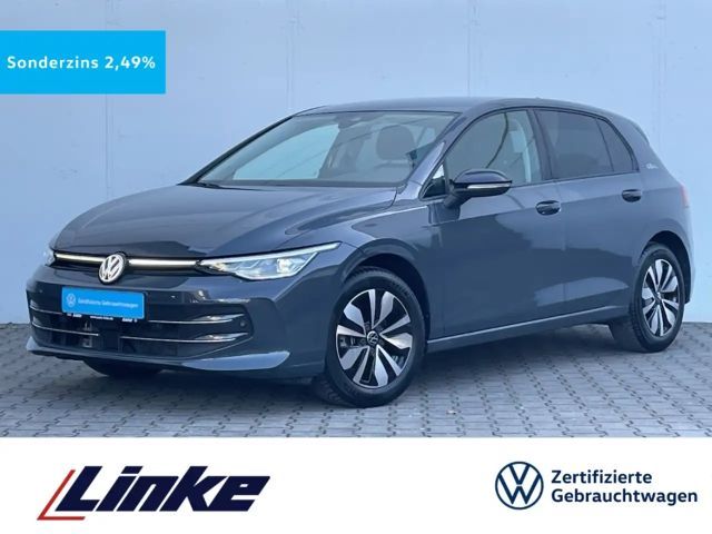 Volkswagen Golf VIII 1.5 eTSI DSG Goal AHK/Kamera/LED Plus/ACC/Nav 2025 Benzine