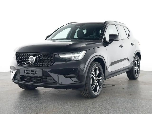 Volvo XC40 B4 Mild-Hybrid Benzin Plus Dark 2WD 2025 Benzine