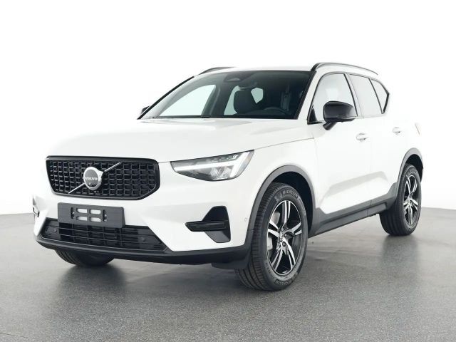 Volvo XC40 B4 Mild-Hybrid Benzin Plus Dark 2WD 2025 Benzine