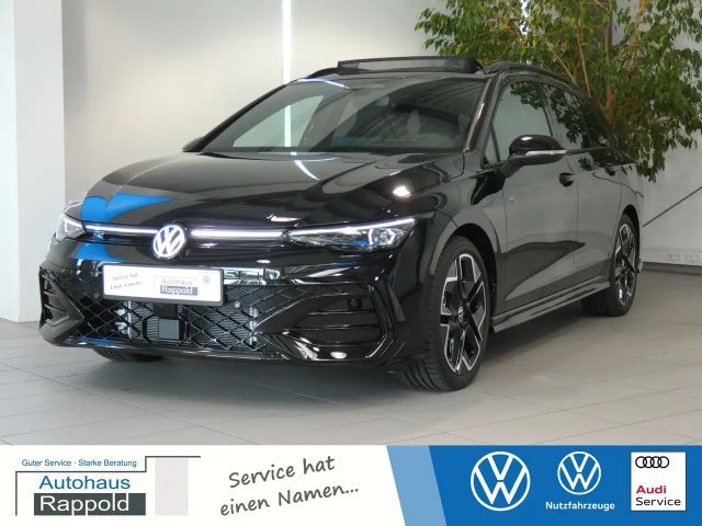 Volkswagen Golf Variant 1.5 eTSI R-Line DSG Black Style PANO MATRIX 2026 Benzine