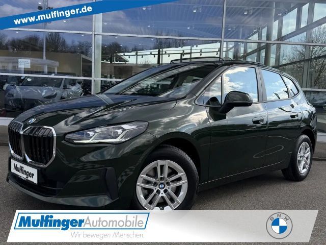BMW 220 i ActiveTourer HUD SurView PanoD.LiveProf. Navi 2023 Benzine