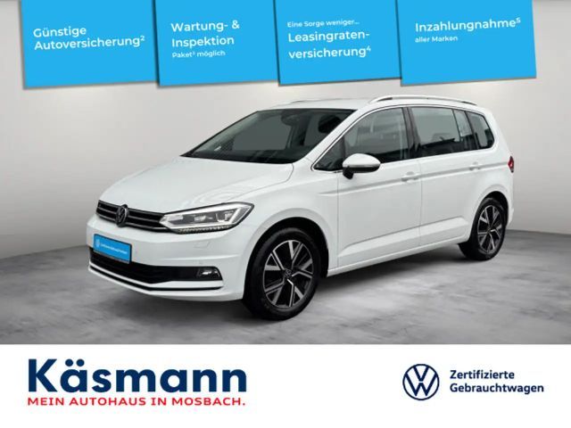 Volkswagen Touran Highline 1.5TSI LED KAM CARPLAY ACC 2022 Benzine