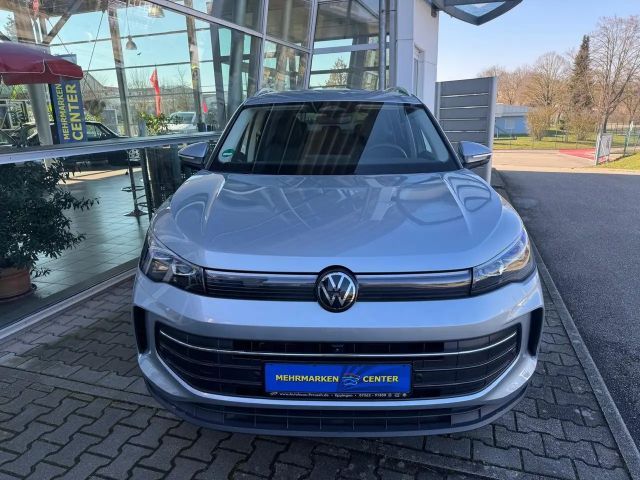 Volkswagen Tiguan 1.5 eTSI Life/Matrix-LED/AHK/ACC/Side-Assist/ 2024 Benzine
