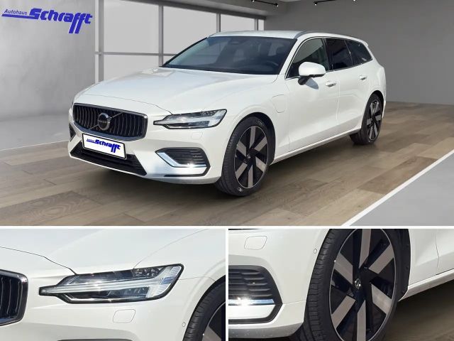 Volvo V60 Plus Bright T6 Recharge Plug-In Hybrid AWD 2025 Hybride / Benzine