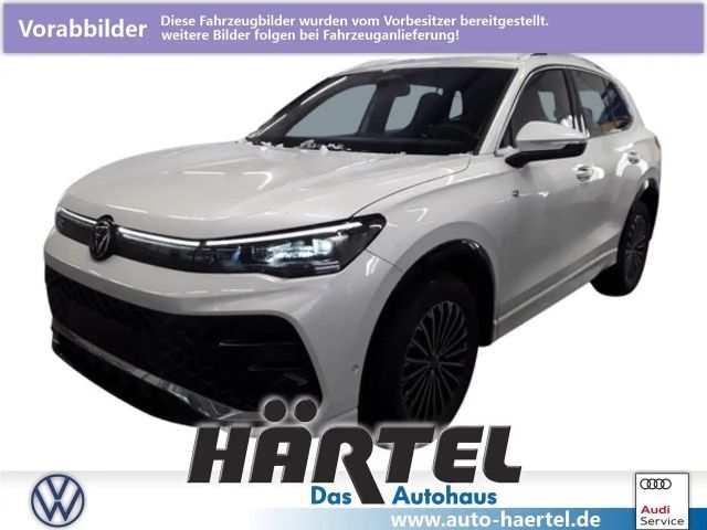 Volkswagen Tiguan R-LINE 4MOTION 2.0 TSI DSG Sportpaket Navi 2025 Benzine