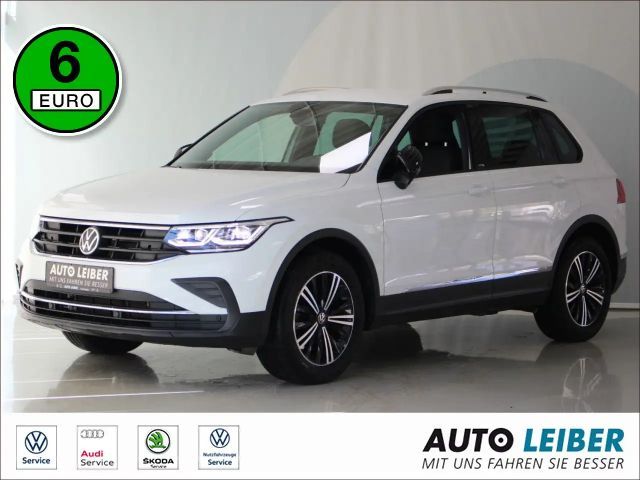 Volkswagen Tiguan 1.5 TSI United DSG AHK/CAM/ACC/Navi LED 2021 Benzine