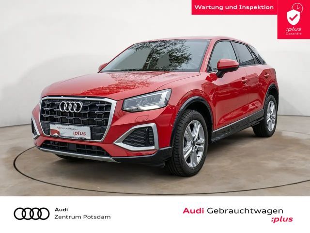 Audi Q2 advanced 35 TFSI LED KLIMA AHK RFK 2024 Benzine
