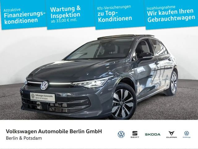 Volkswagen Golf VIII 1.5 TSI DSG Goal Pano Navi AHK LED 2025 Benzine