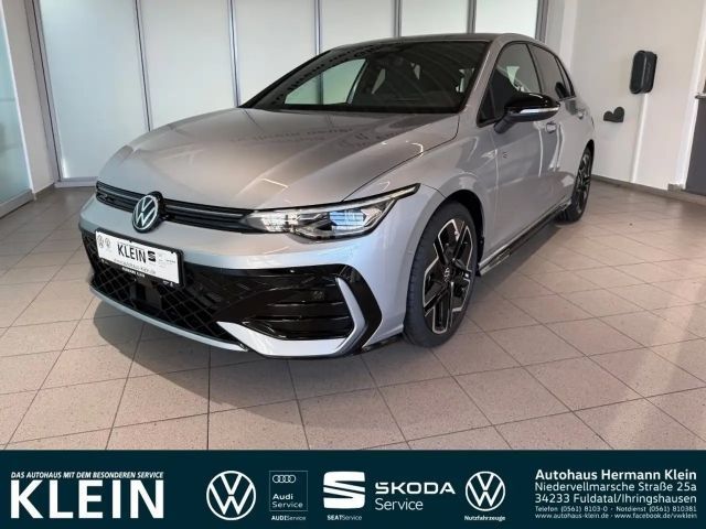 Volkswagen Golf VIII 1.5 eTSI R-Line 2026 Benzine
