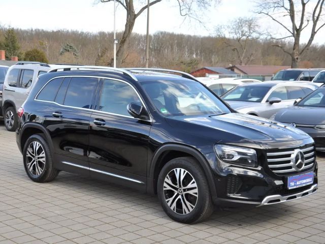 Mercedes-Benz GLB 220 GLB 220 d 4M 8G MULTIBEAM-BURMESTER-LEDER-DISTR. 2024 Diesel