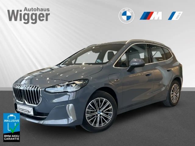 BMW 225 Active Tourer e xDrive Luxury Line/HUD/Navi 2023 Hybride / Benzine