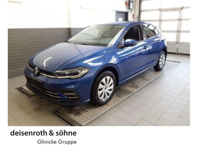 Volkswagen Polo Style 1.0 TSI AppCon/ACC/Kam/17"/Licht&Sich 2022 Benzine