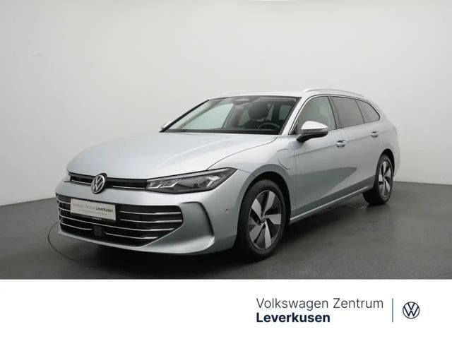 Volkswagen Passat eHybrid Business LEDER AHK NAVI VIRT A 2025 Hybride / Benzine