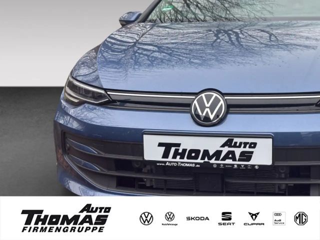 Volkswagen Golf VIII Lim. 1.5 DSG eTSI Life Klima 2025 Benzine