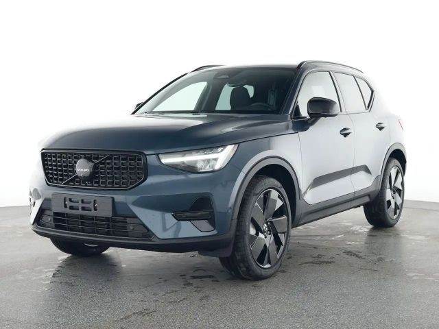 Volvo XC40 B4 Plus Black Edition 2WD 2025 Benzine