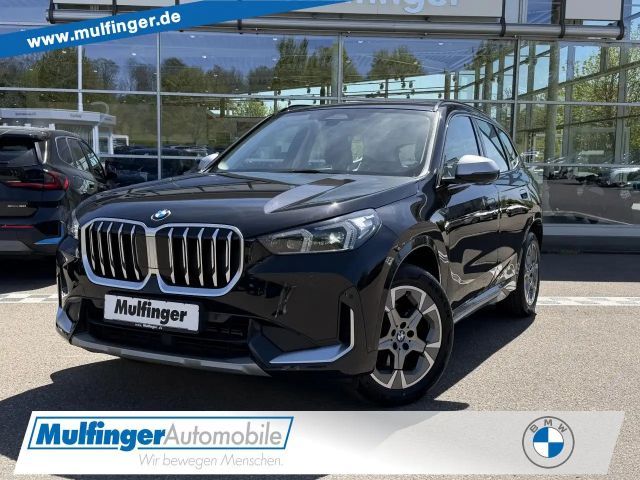 BMW X1 s18i Aut. Navi Kamera KomfZug.Sitzh.AHK 18" LED 2023 Benzine