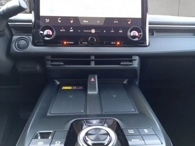 Toyota C-HR+