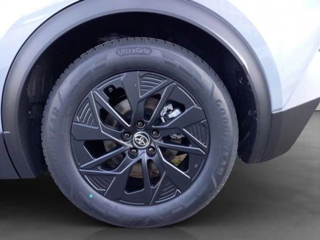 Toyota C-HR+