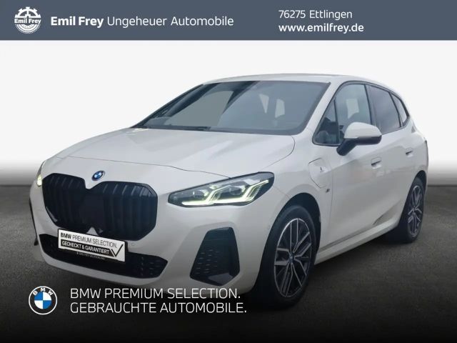 BMW 230 230e xDrive Active Tourer Aut., SHZ, LED, MSport 2023 Hybride / Benzine