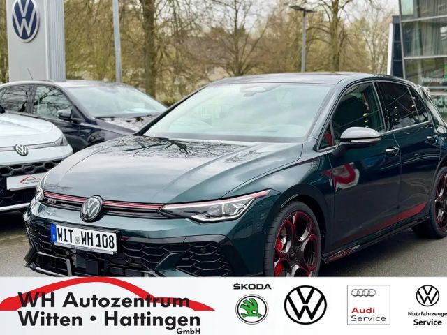 Volkswagen Golf 2,0 TSI DSG GTI "EDITION 50" Perfomance / Panor... 2026 Benzine