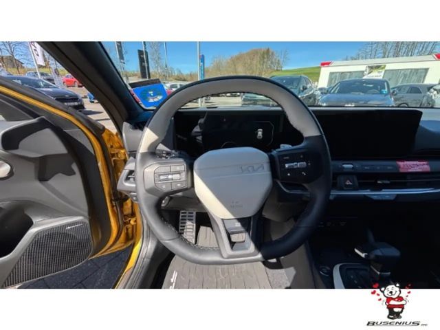 Kia K4