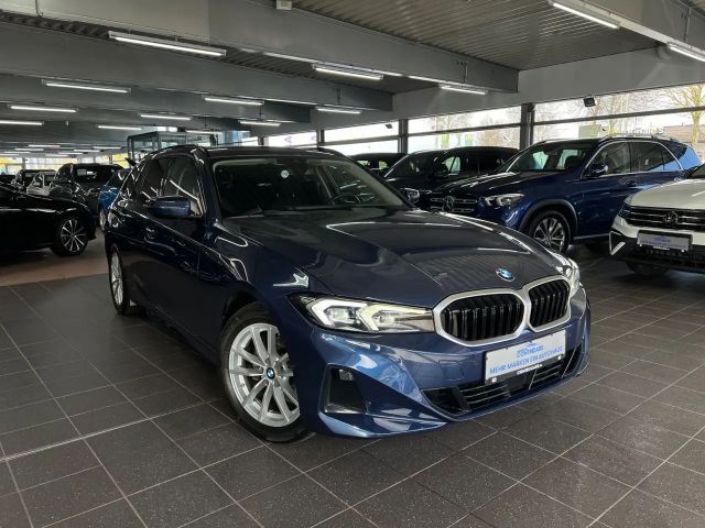 BMW 318 d Touring AHK+DA+ACC+Keyless+Park Assist 2023 Diesel