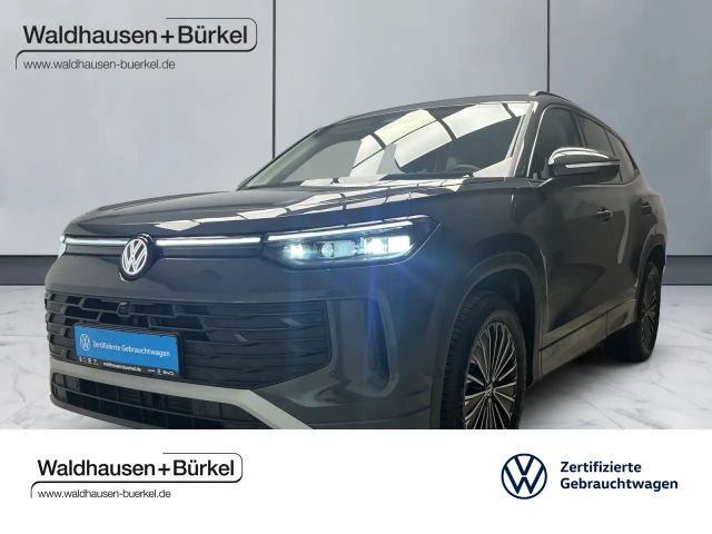 Volkswagen Tayron Life 1.5 eTSI 7-Sitzer DSG+AHK+Matrix+ACC+ Klima 2025 Benzine