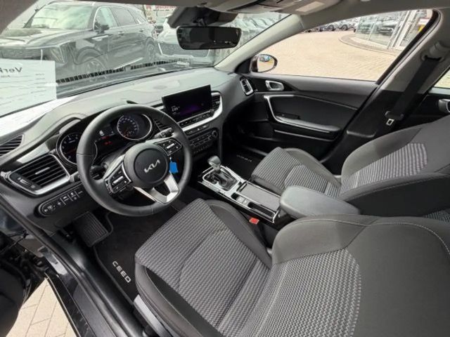 Kia Ceed / cee'd