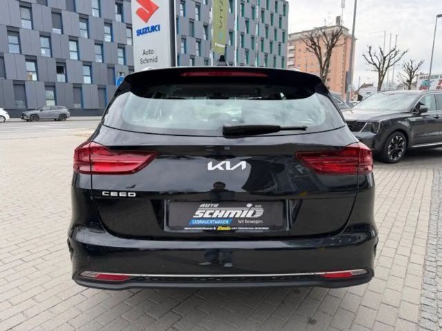 Kia Ceed / cee'd