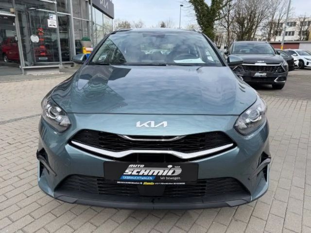 Kia Ceed / cee'd