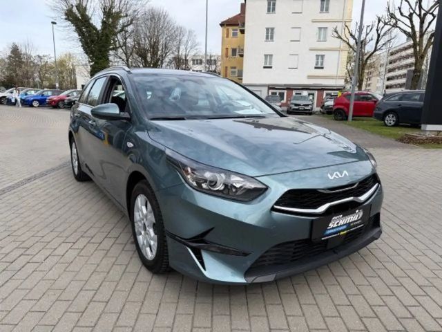 Kia Ceed / cee'd