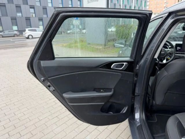 Kia Ceed / cee'd