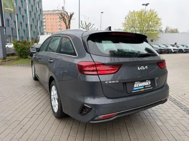 Kia Ceed / cee'd