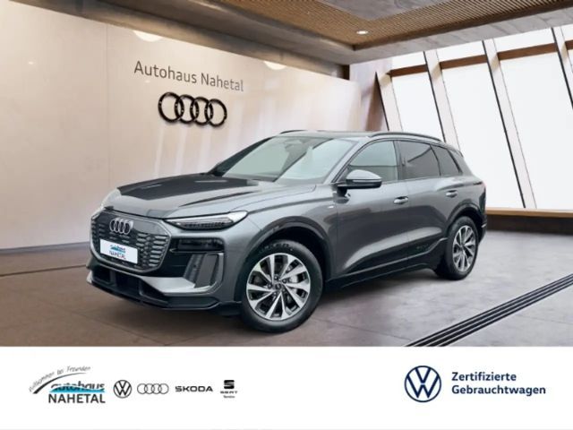 Audi Q6 e-tron performance S line MATRIX-LED NAVI 19'' AHK EL.SIT 2026 Elektrisch