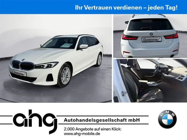 BMW 318 i Touring Auto Navi Rückfahrkamera AHK Sonnen 2025 Benzine
