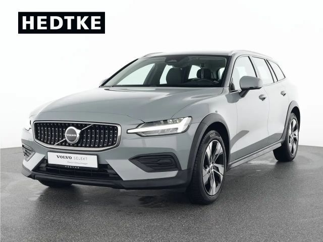 Volvo V60 CC B4 Diesel AWD Plus18"+AHK+FRONTSCHEIBENHZ 2023 Diesel