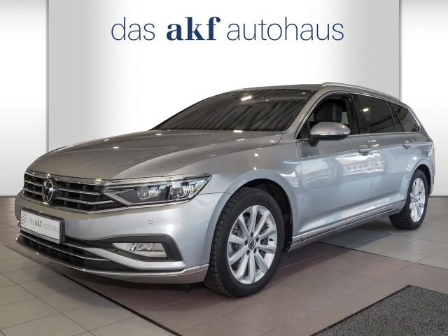 Volkswagen Passat Variant 2.0 TDI DSG Elegance-Navi*AHK*Kamer 2024 Diesel