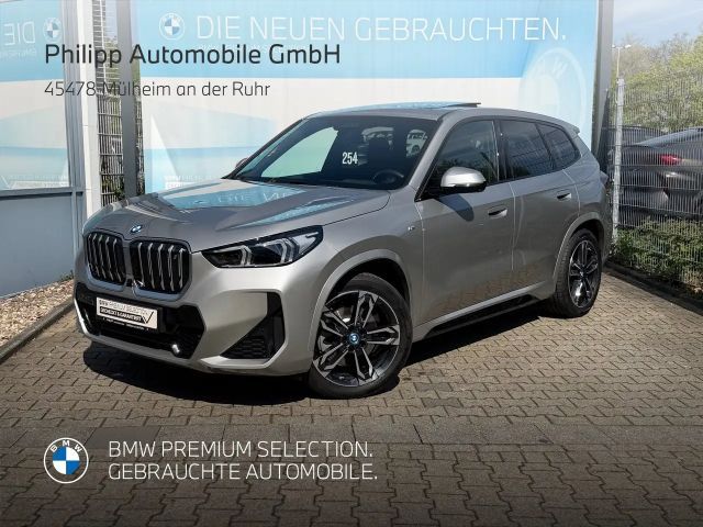 BMW iX1 xDrive30 M Sport PANO HuD 360° DA-Pro Memory 2023 Elektrisch